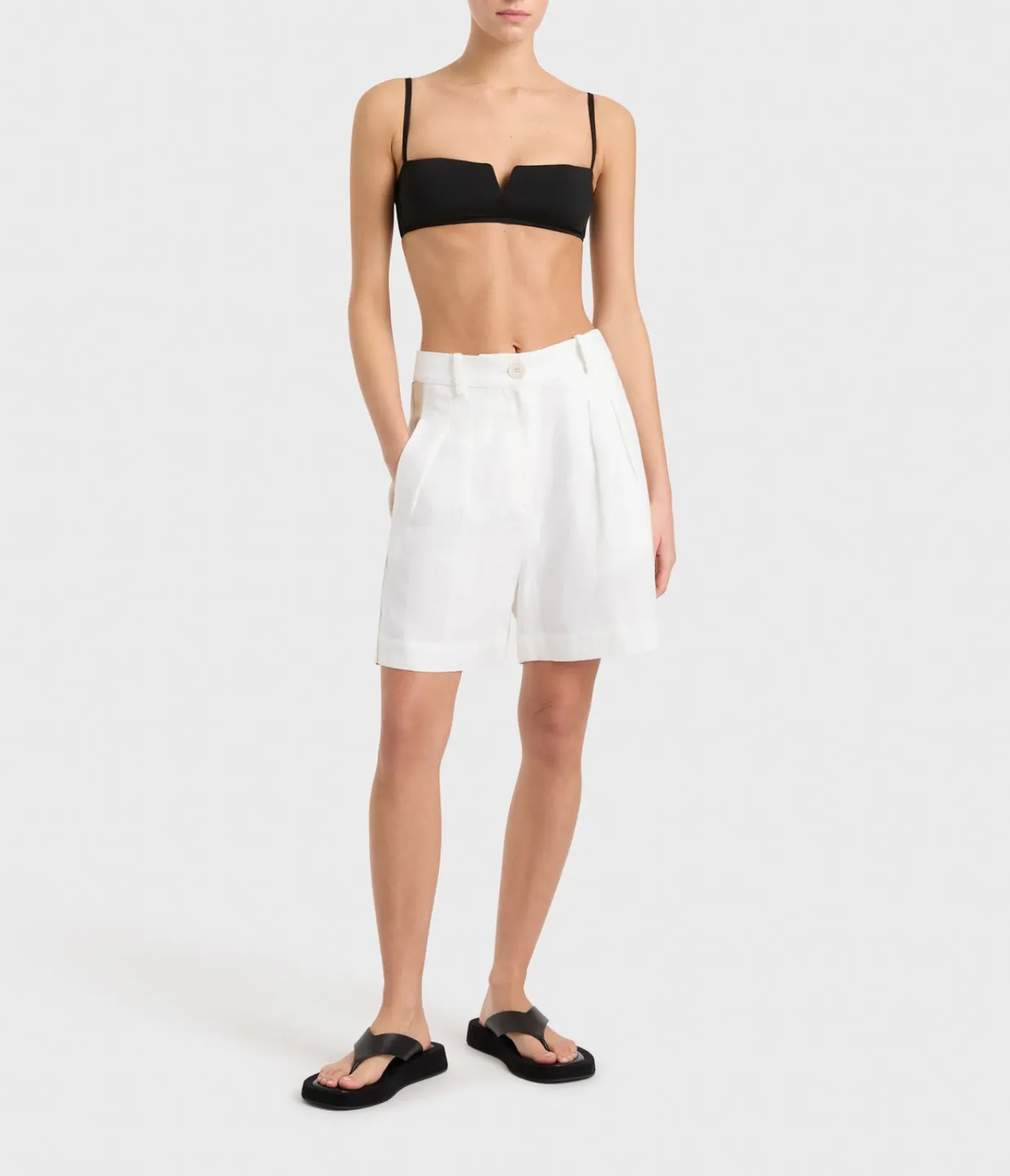 Delphi Two Tone Short in White and Sand
