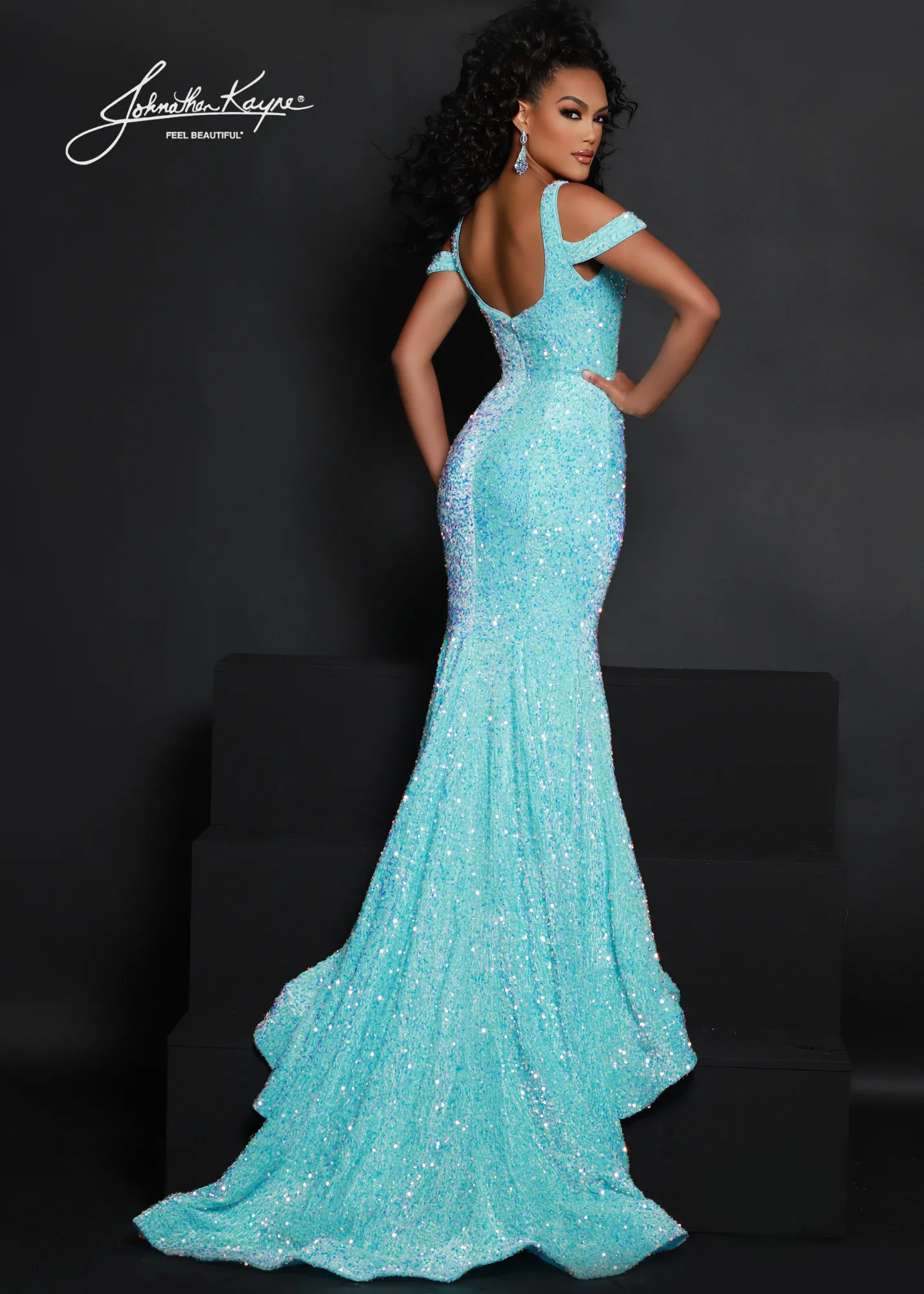 Johnathan Kayne 2678 Size 4 Aqua sequin stretch velvet Pageant gown Formal Dress